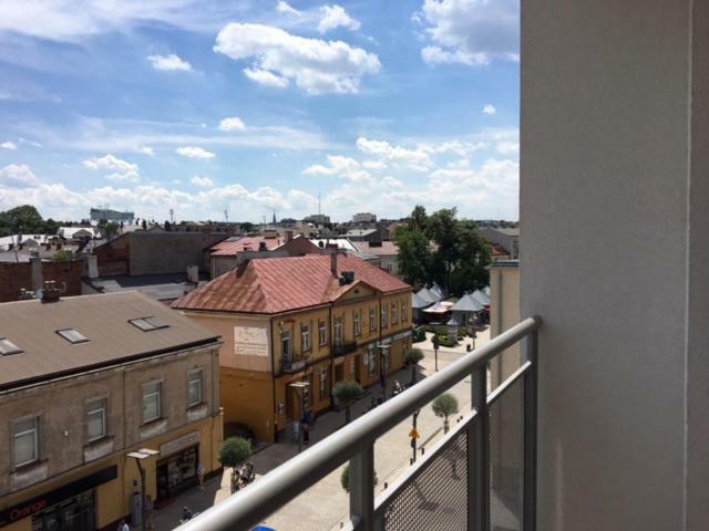 Family & Business Elegant Apartments Rynek Centrum Downtown - 2 Bedroom, Balcony, Parking Kielce Exteriér fotografie