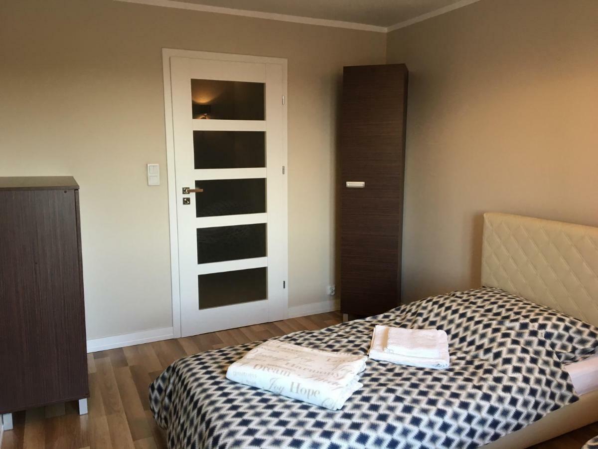 Family & Business Elegant Apartments Rynek Centrum Downtown - 2 Bedroom, Balcony, Parking Kielce Exteriér fotografie